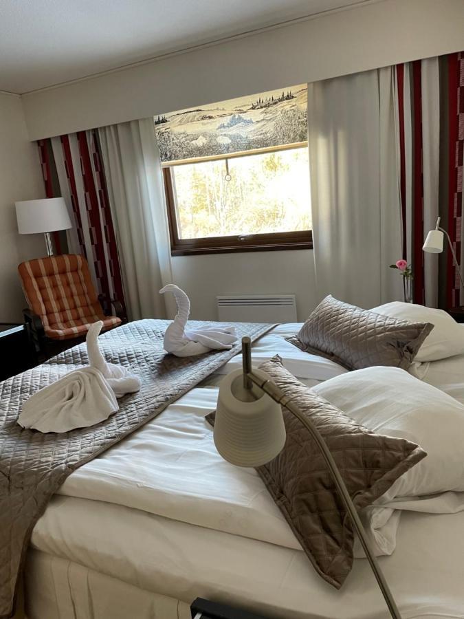 Eckeroe Hotell & Restaurang Екстериор снимка